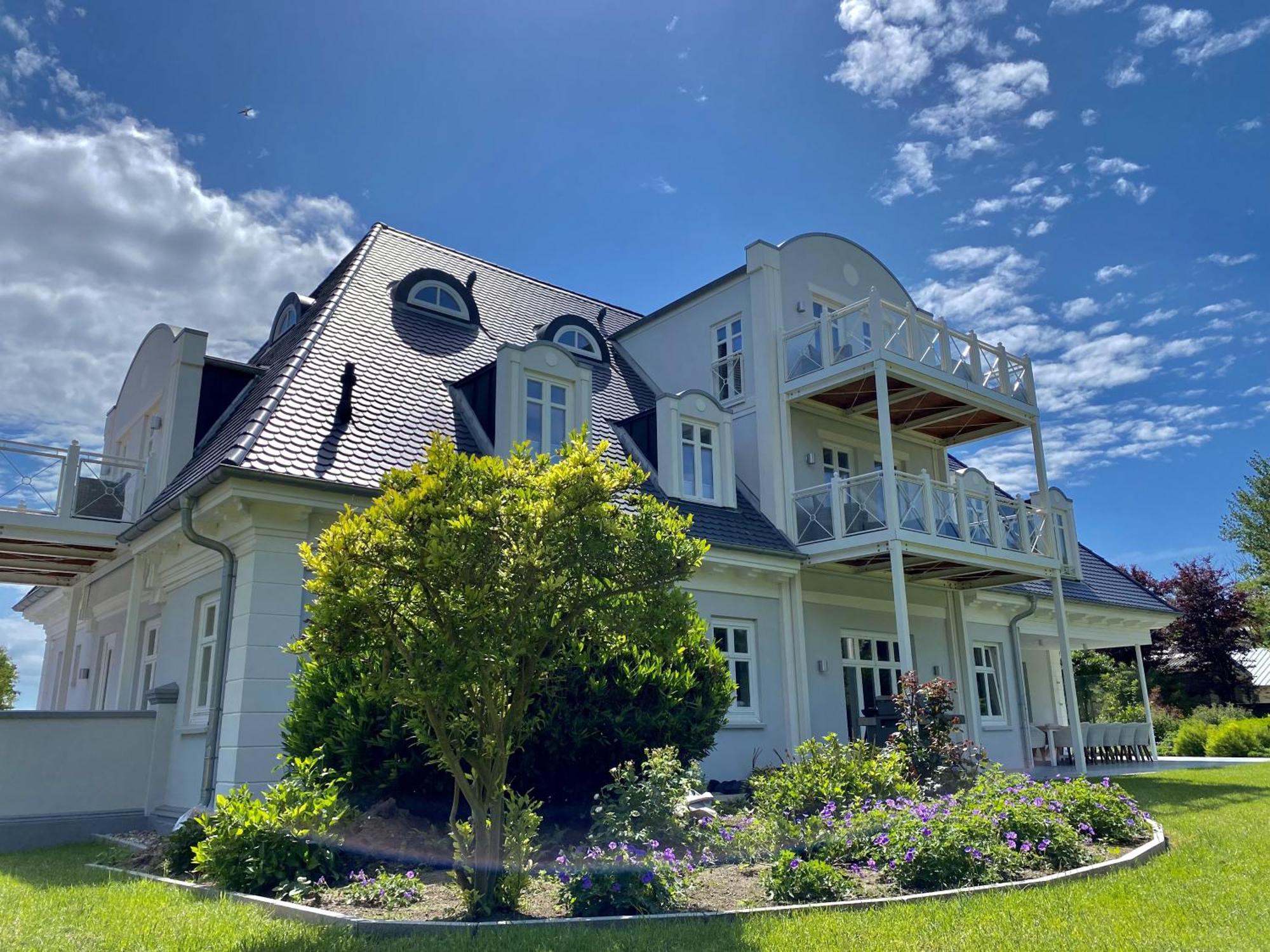 Отель Landhaus Luetjenhof Гросенброде Экстерьер фото